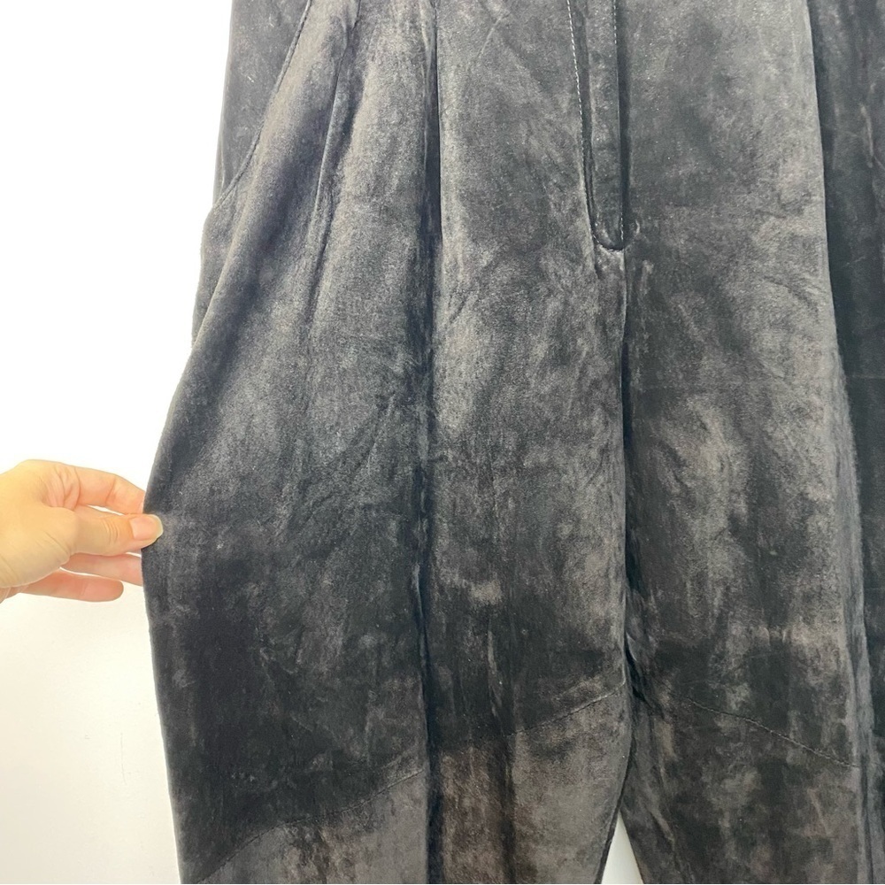 Danier • vintage black suede tapered trousers - Picture 5 of 11